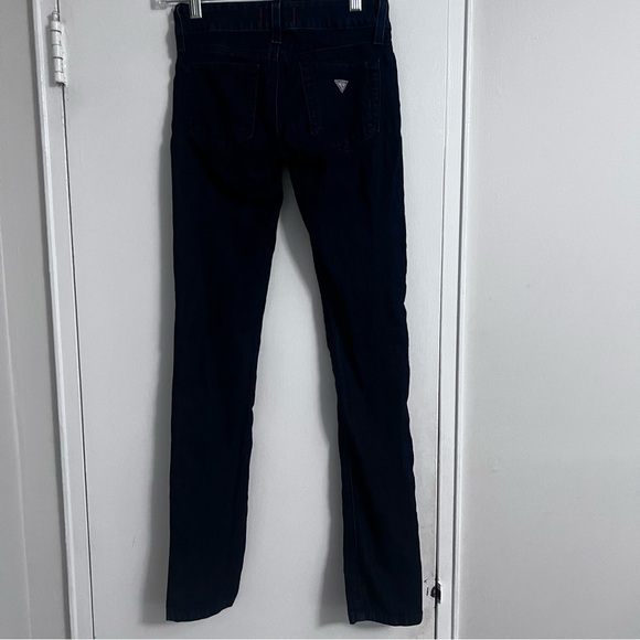 GUESS Dark Wash Sarah Medium Rise Skinny Jean - Size 24 - Picture 6 of 12